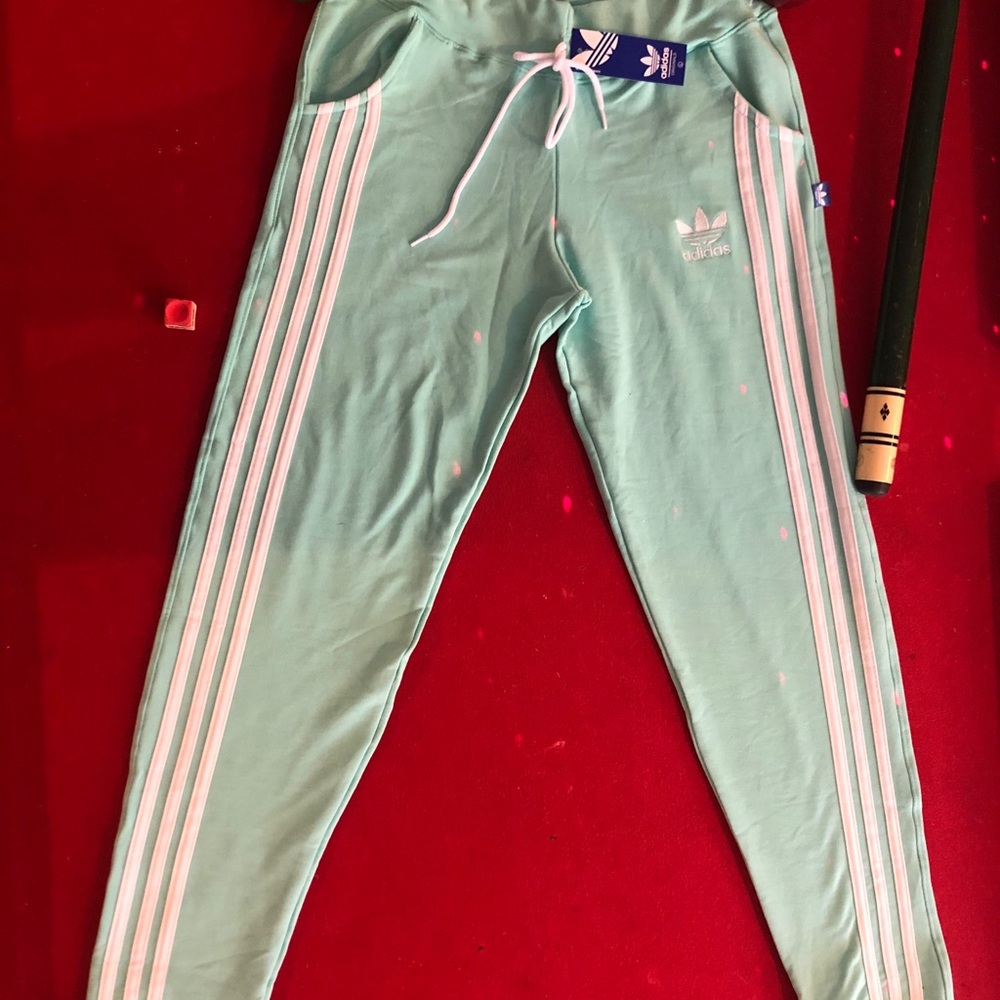 Different Prices - Picture 4 of 7